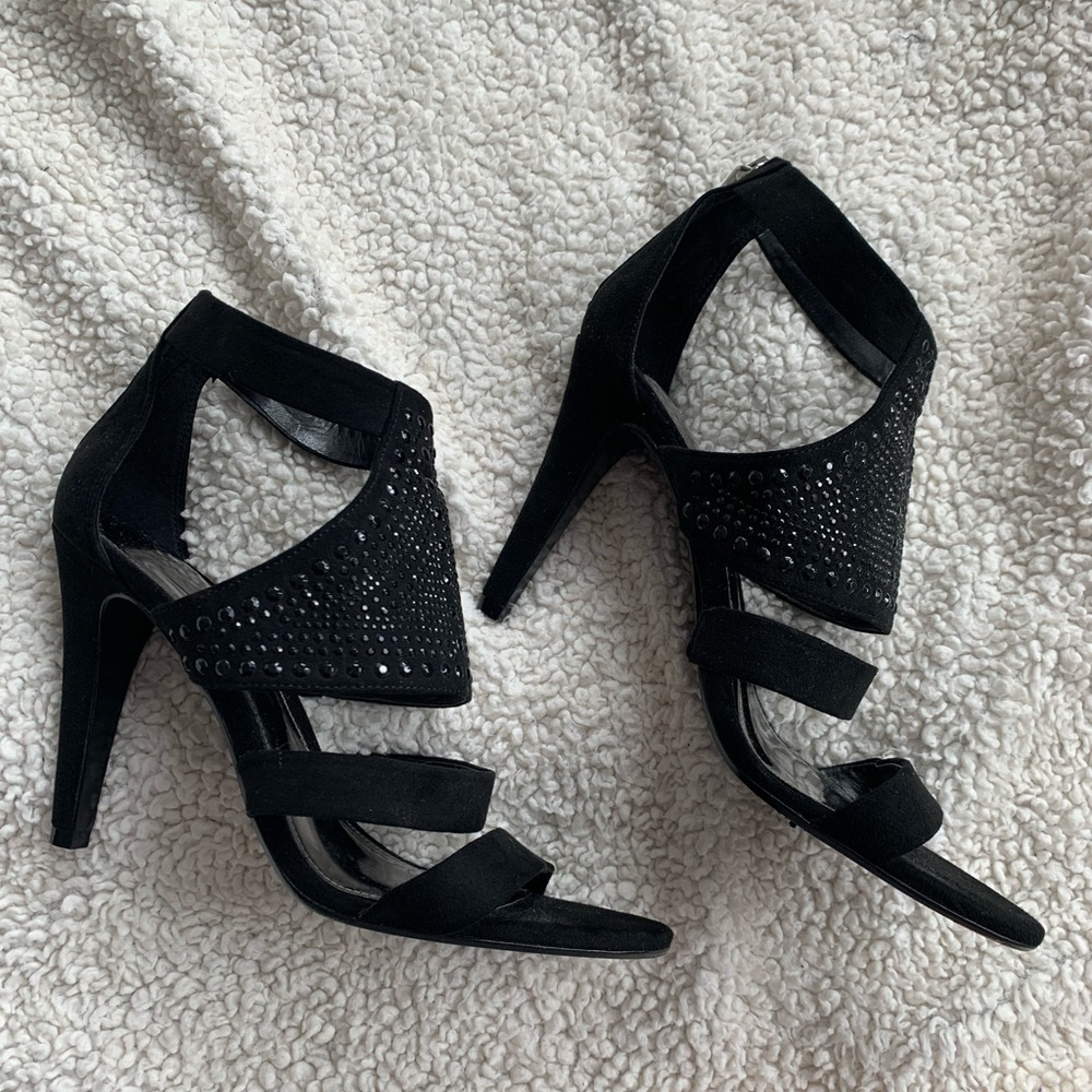 Size 9 black heels - Audrey Brooke